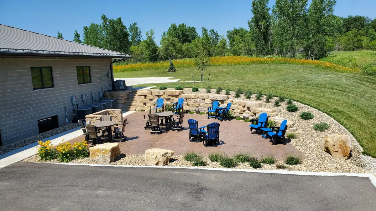 Rosetta stone retaining wall installation in Waterloo, Iowa